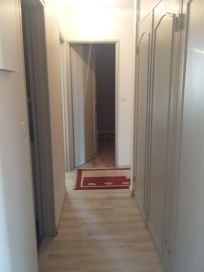 Chambre Chez L'Habitant Cenon Exterior photo